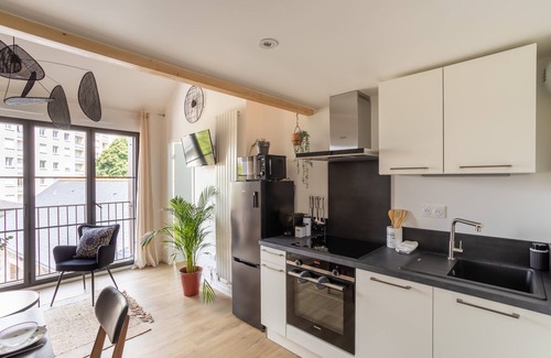 Fougeres - Sevigne Apartment | Le Saint Martin Bis - Bel appartement moderne et confortable