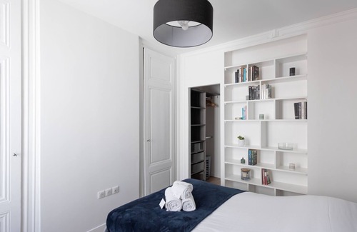 Brotteaux Apartment | Le Select sur Cour - Havre de paix pour 2 à Lyon