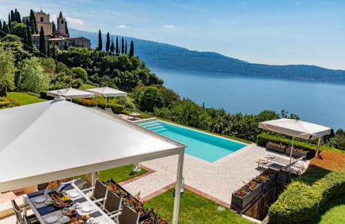 Pulciano Villa | Le Selve Lake View Villas