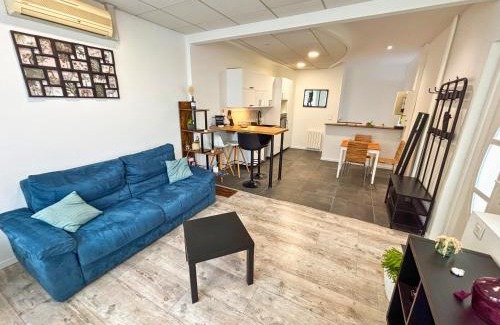 Cronenbourg Est Apartment | Le Souplex - Baignoire Balnéo & Cosy - Accès Tram Proche - Commerces à proximité
