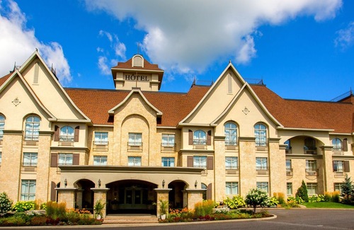 Bromont Hotel | Le St-Martin Bromont Hotel & Suites
