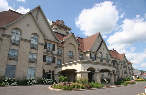 Bromont Hotel | Le St-Martin Bromont Hotel & Suites