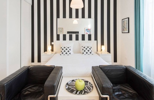 Jean-Medecin Apartment | Le Studio Graphite – Welkeys