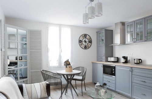 Honfleur Apartment | Le T2 - 2pers apartment Honfleur historic Center