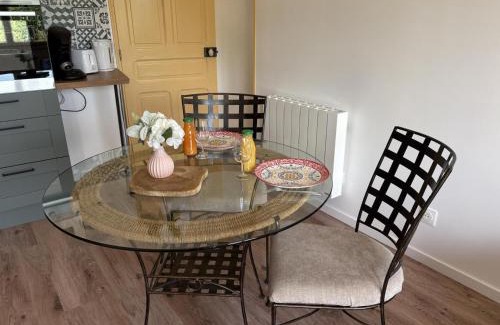 Echassieres House | Le terminus - FR-1-489-586