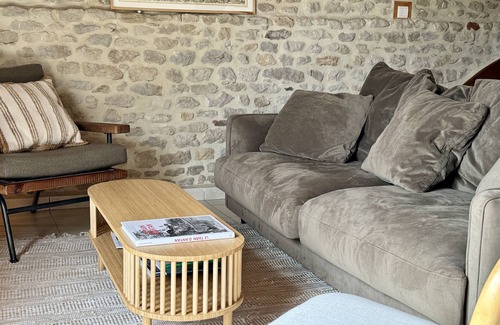 Castelnau-de-Levis House | Le Trocadéro - Domaine Terra Rosa