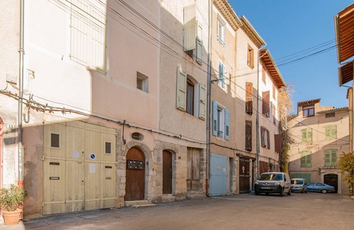 Riez Apartment | Le Verdon - Superbe appt vue montagne