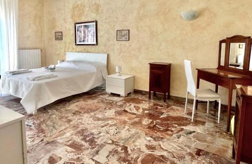 Tivoli Apartment | Le Ville Tivoli - Apt Suites