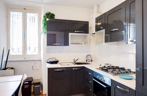 La Spezia Apartment | Le Viole Matte - APT nel Verde con Vista Mare