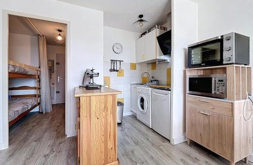 Font-Romeu-Odeillo-Via Apartment | Le Zénith - Studio - cabine - Centre - Parking