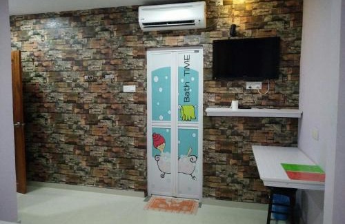 Taman Intan House | Leaf Guest House