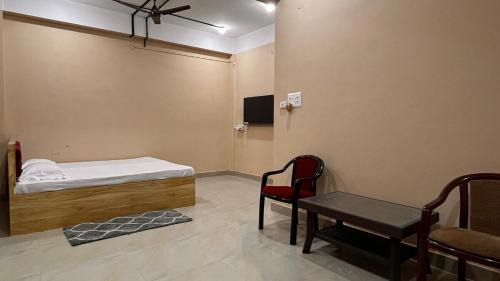 Sualkuchi Apartment | Leafyinn-Cosy getaway near ISBT!