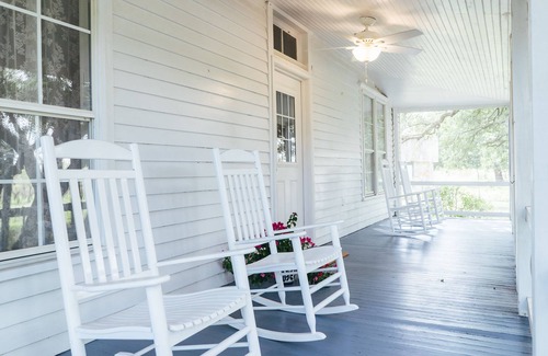San Saba House | Leaning Oaks Ranch - A Perfect Texas Hill County Ranch Getaway!