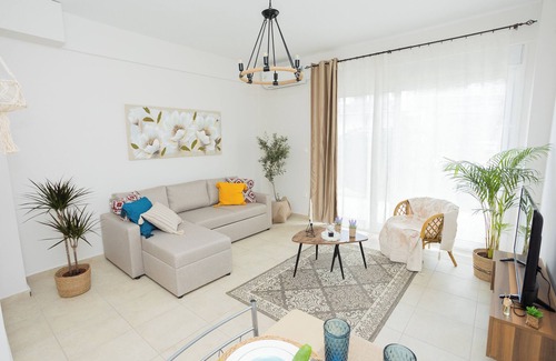 Nea Fokaia Villa | Leave Behind Every Concern and Come Relax in a Stylish, Newly Built Maisonette!