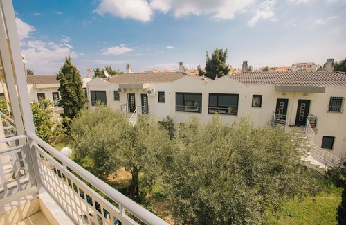 Kassandra House | Leave Behind Every Concern and Come Relax in a Stylish, Newly Built Maisonette!