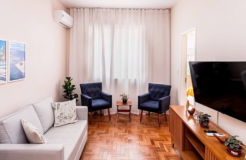 Leblon Apartment | Leblon Central Location Newly Renovated