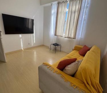 Leblon Apartment | Leblon, melhor localização, colado com a praia, melhores restaurantes e metrô