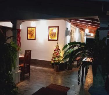 Pallebedda Hotel | Leel’s Safari Cottage