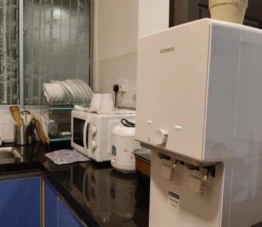 Bayan Lepas Apartment | Leezahomestay
