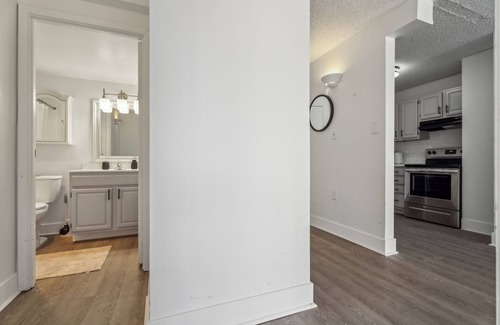 Richmond Apartment | Legacy at Imperial Village 1109 I 1 Bed 1 Bath