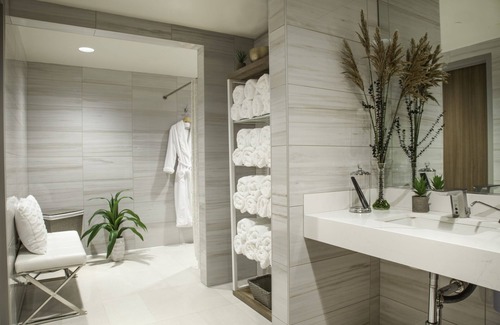 Mission Valley West Hotel | Legacy Resort Hotel & Spa
