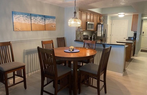 Gulfport Condo | Legacy Towers Beachfront Luxury Condo w/Security/Amenities/Parking/Views