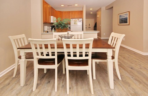 Red Hill Condo | Legends Golf Resort - 2 Bedroom on ground floor, Wi-Fi included