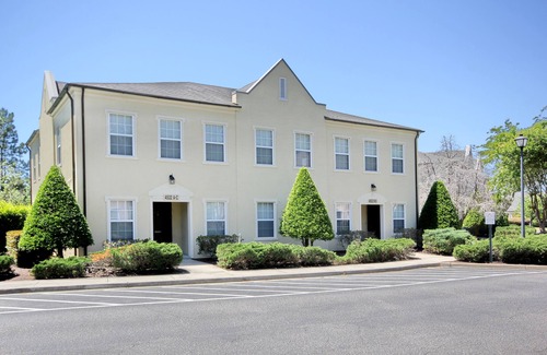 Red Hill Condo | Legends Golf Resort - 2 Bedroom on ground floor, Wi-Fi included