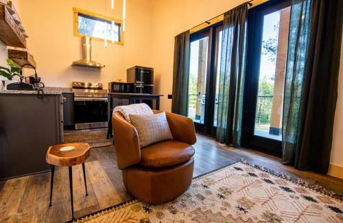 Logan House | Legends Lane C - by The Chalets