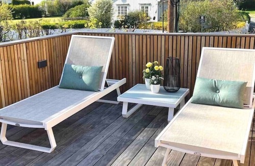 Oslo Apartment | Leilighet på Idylliske Bygdøy med Privat Terrasse