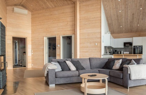 Sotkamo House | Leinola by Interhome