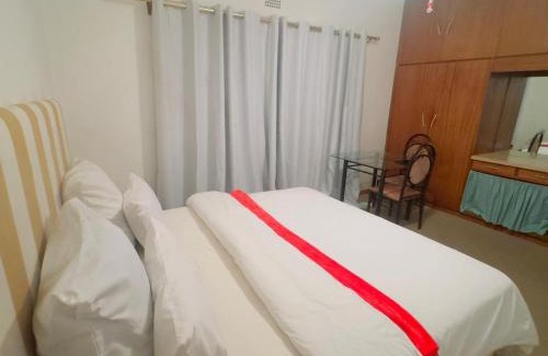 Parow House | Leisure Lodges selfcatering accommodation Parow