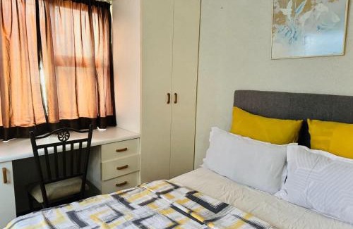 Parow House | Leisure Lodges selfcatering accommodation Parow