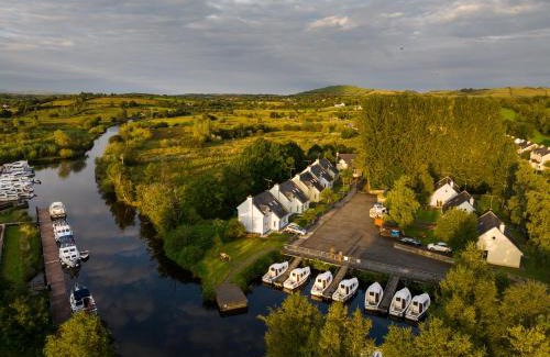 Carrick-on-Shannon House | Leitrim Quay - Riverside Cottage 3