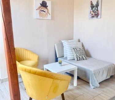 Balatonlelle Apartment | Lelle -kert Apartman 03
