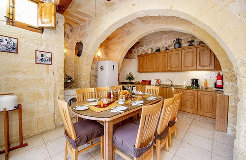 Nadur Apartment | Lellux Holiday Home