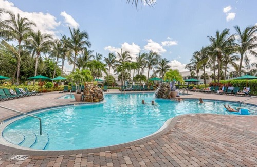 Naples Villa | Lely Resort Golf Views - Updated 3-Bedroom 2-Bath Quiet 2nd Floor End Unit