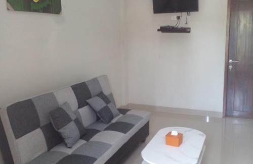Labuan Bajo House | Lembunai Home Stay