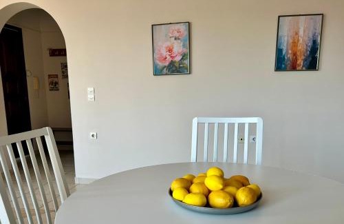Meligalas Apartment | Lemon & Light
