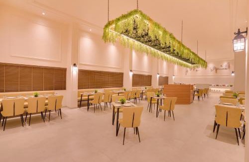 Morbi Hotel | Lemon Tree Hotel Morbi