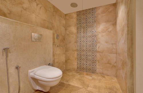 The Mall Road Hotel | Lemon Tree Resort, Mussoorie