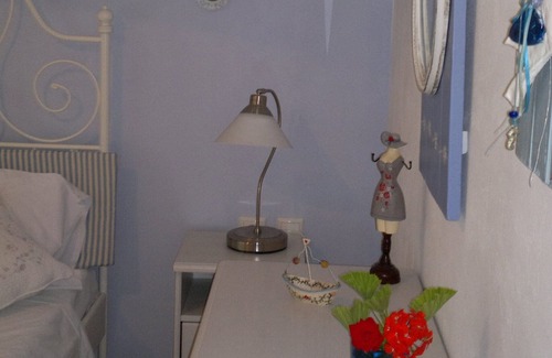 Parga Apartment | 'Lemonelia' 1 min from a sandy beach. Amazing Ionian view. Loutsa beach