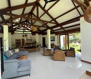 Senggigi Villa | Lendang Luar villa
