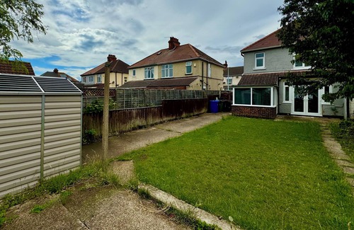Cleethorpes House | Lenhurst House MyShortLets