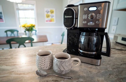Lenox House | Lenox Gem with AC! Super Rate for Aug 15 to 21!