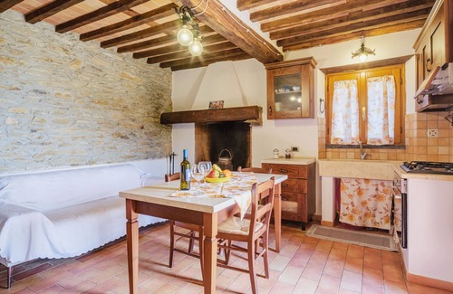 Montignoso House | Leonardo by Interhome