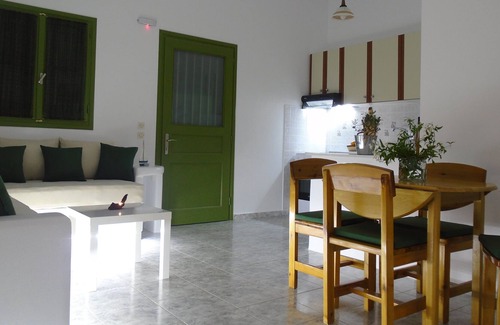 Alinda Apartment | Leros Eleonas Apartments