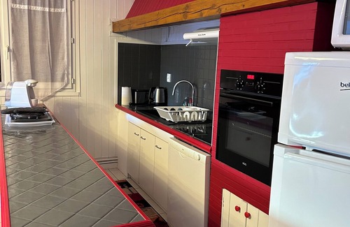 Saint-Lary-Soulan Ski Chalet | Les 4 vents, large T3 70m2, 6 pers, 2 bedrooms in individual fenced chalet