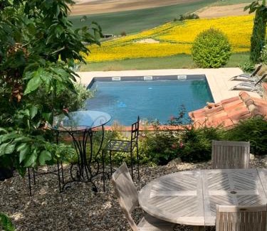 La Sauvetat House | Les 5 terrasses - vue imprenable et piscine privée
