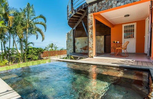 Les Avirons Apartment | LES BALCONS DU SUD, appartements Cardinal et Aybowan bassin de détente commun pour 4 personnes par logement, Les Avirons